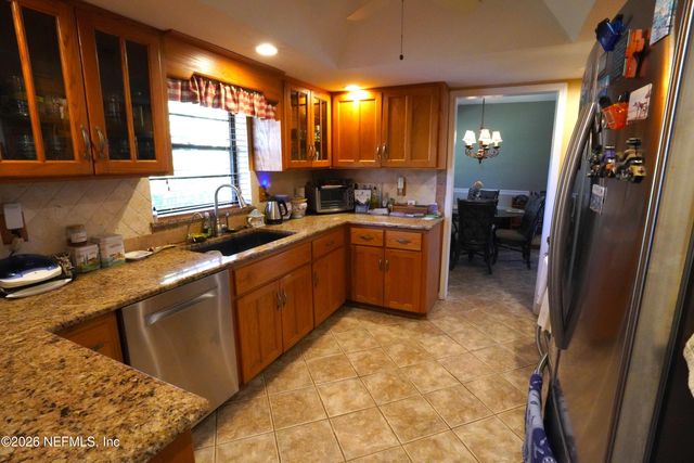 166 23RD Avenue, Vero Beach, FL 32962