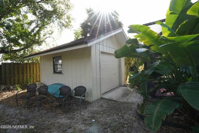 166 23RD Avenue, Vero Beach, FL 32962