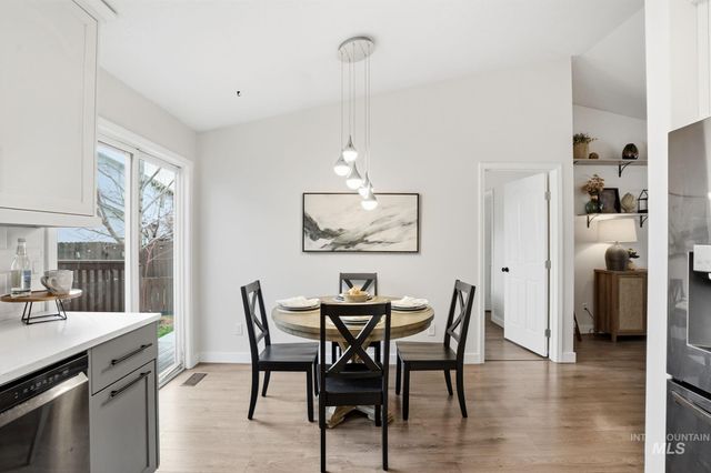 3525 S Annette Ave, Boise, ID 83705