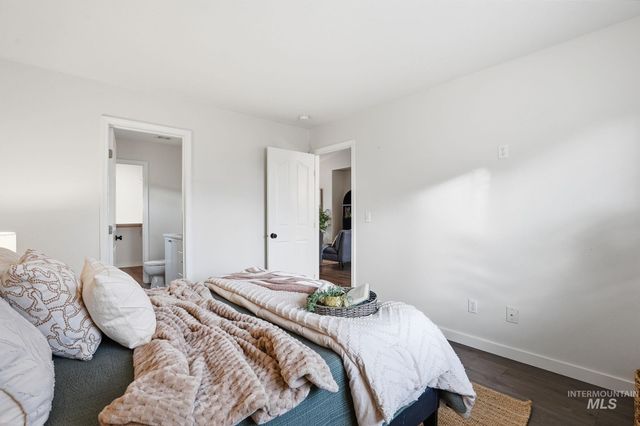 3525 S Annette Ave, Boise, ID 83705