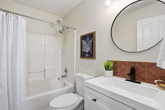 3525 S Annette Ave, Boise, ID 83705