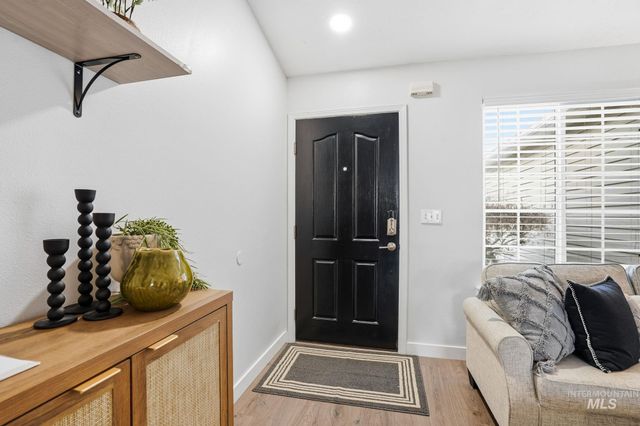 3525 S Annette Ave, Boise, ID 83705