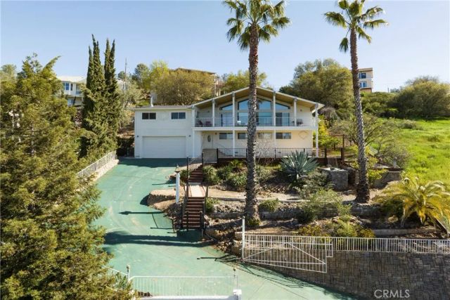 17431 Greenridge Road, Hidden Valley Lake, CA 95467