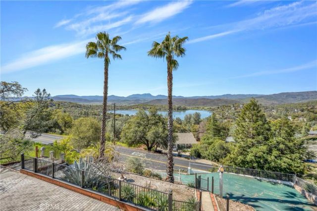 17431 Greenridge Road, Hidden Valley Lake, CA 95467