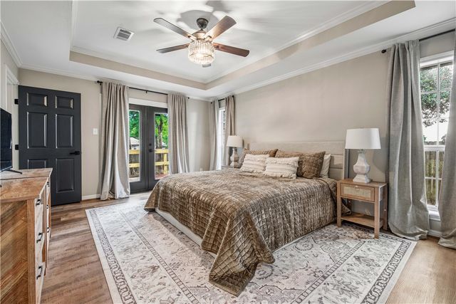 705 Summerglen Drive, College Station, TX 77840