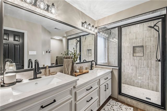705 Summerglen Drive, College Station, TX 77840