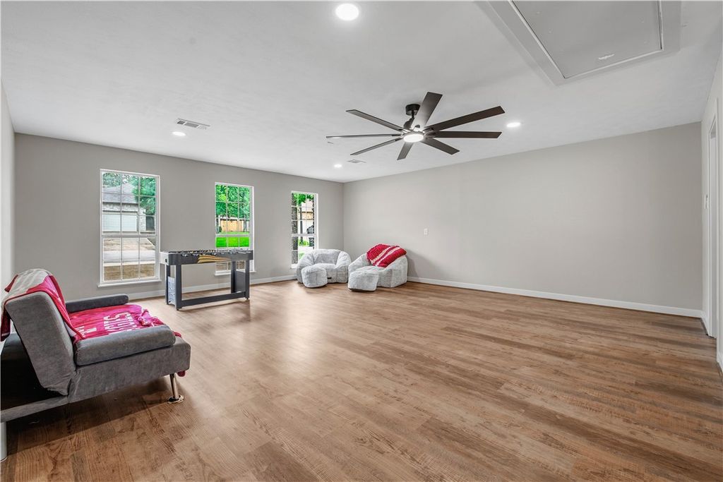 705 Summerglen Drive, College Station, TX 77840 — photo 3