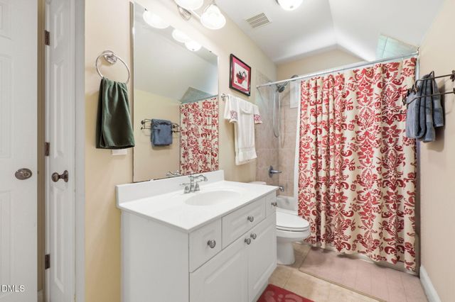 8705 Ormand Way, Wake Forest, NC 27587