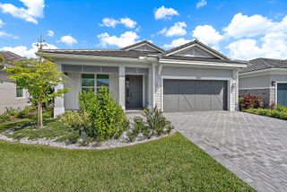 10151 Driftwood Way, Palm Beach Gardens, FL 33412