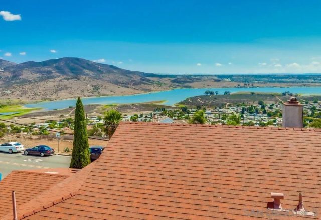 1011 La Mesa Ave, Spring Valley, CA 91977