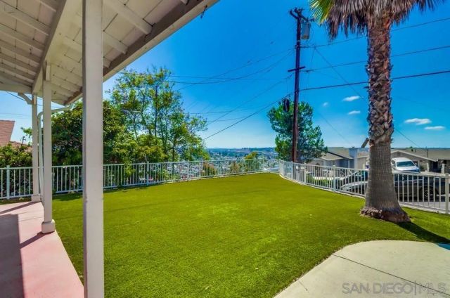 1011 La Mesa Ave, Spring Valley, CA 91977