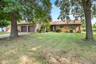 133 Story Circle Drive, Glen Carbon, IL 62034
