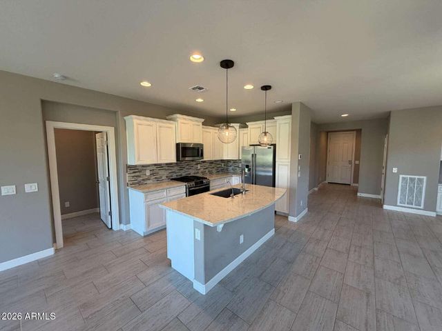 35989 N KENNEDIA Lane, Queen Creek, AZ 85140