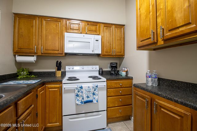 492 Central Avenue, Gulfport, MS 39507