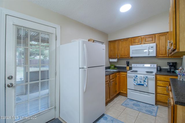 492 Central Avenue, Gulfport, MS 39507