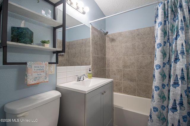 492 Central Avenue, Gulfport, MS 39507