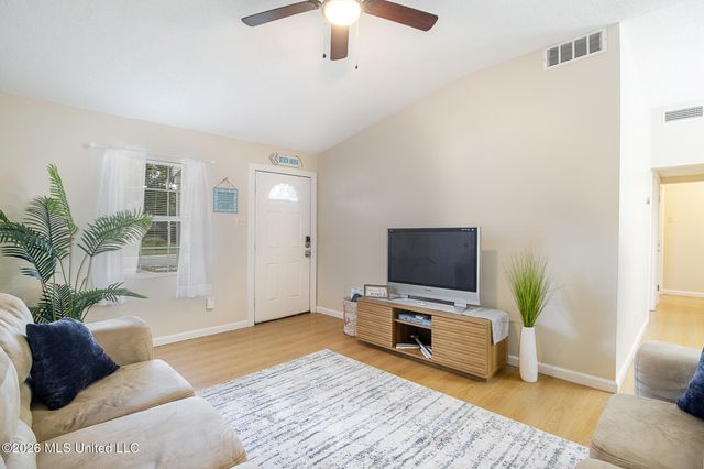 492 Central Avenue, Gulfport, MS 39507