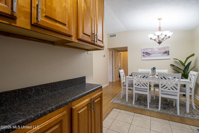 492 Central Avenue, Gulfport, MS 39507