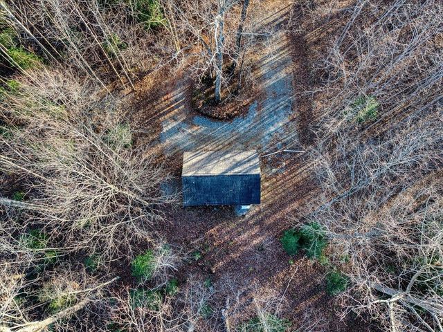 831 Neighborhood Road, Wellford, SC 29385