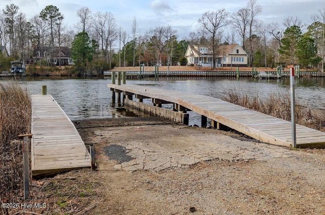 801 Sawmill Landing Road, Bath, NC 27808