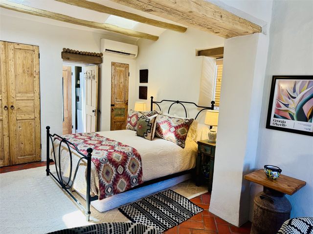 631 W San Francisco A, Santa Fe, NM 87501
