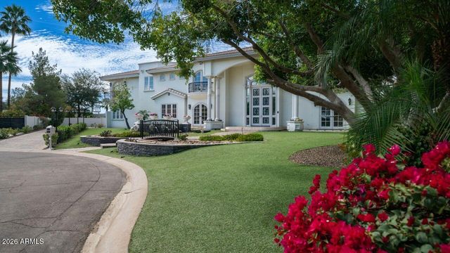 12240 S HONAH LEE Court, Phoenix, AZ 85044