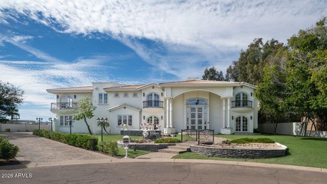 12240 S HONAH LEE Court, Phoenix, AZ 85044