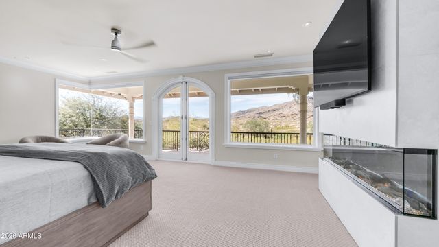 12240 S HONAH LEE Court, Phoenix, AZ 85044