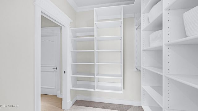 12240 S HONAH LEE Court, Phoenix, AZ 85044