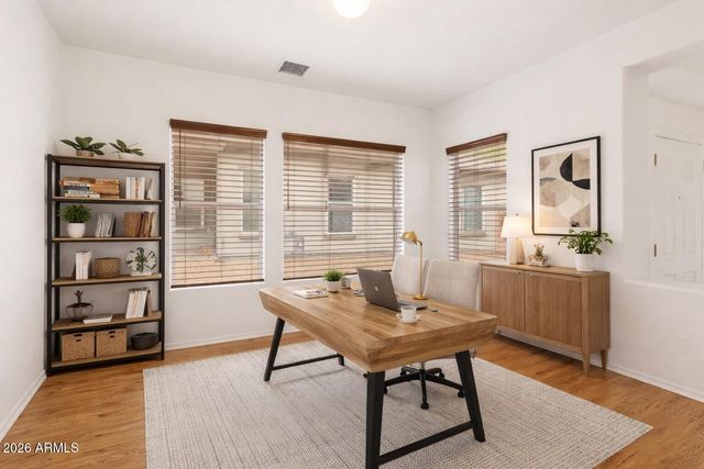 525 N CORTINA Street, Dewey, AZ 86327
