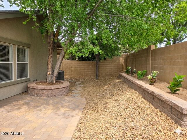 525 N CORTINA Street, Dewey, AZ 86327