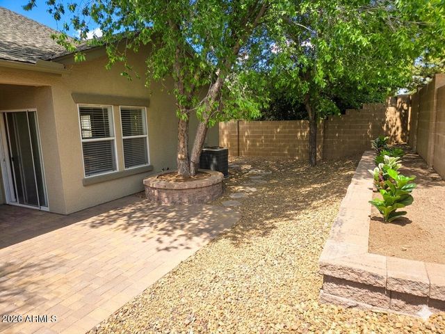 525 N CORTINA Street, Dewey, AZ 86327
