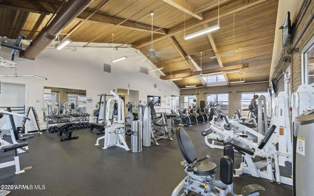 525 N CORTINA Street, Dewey, AZ 86327