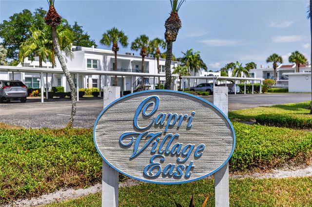 741 CAPRI ISLES BOULEVARD 111, Venice, FL 34292