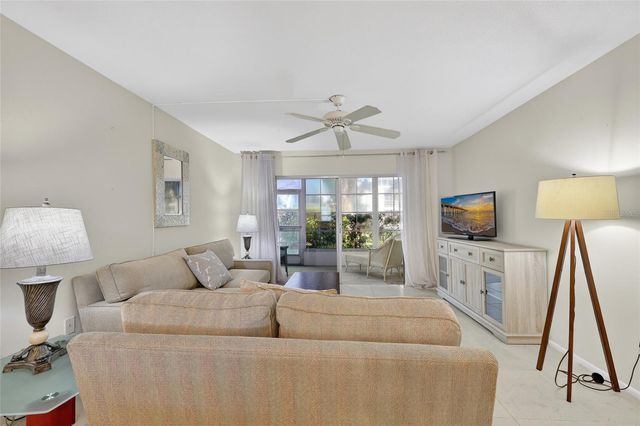 741 CAPRI ISLES BOULEVARD 111, Venice, FL 34292