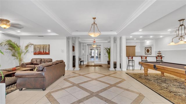 533 NE 3rd Ave 140, Fort Lauderdale, FL 33301