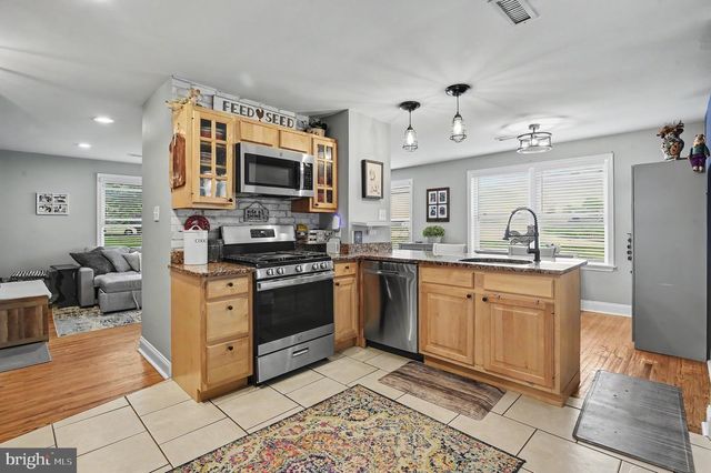932 LINCOLN AVE, West Chester, PA 19380