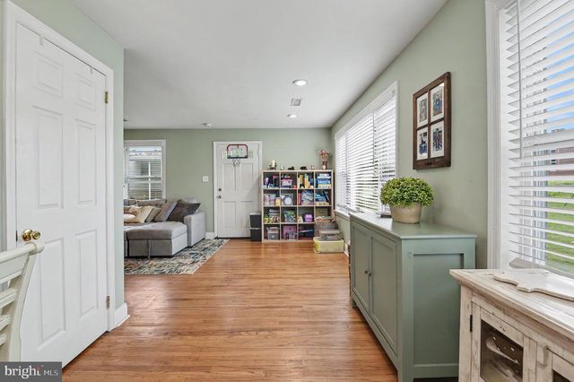 932 LINCOLN AVE, West Chester, PA 19380