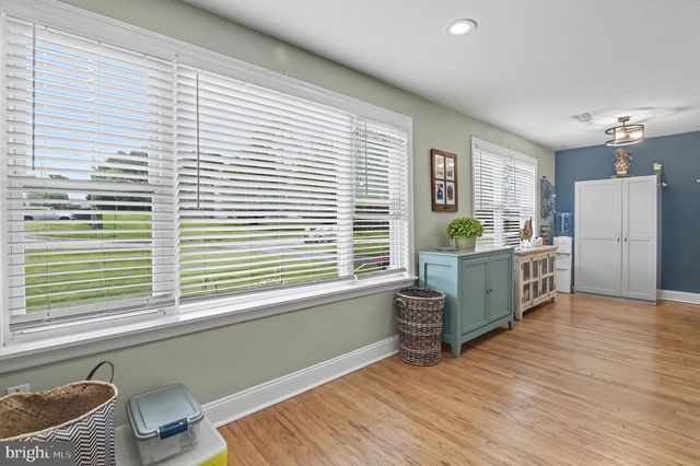 932 LINCOLN AVE, West Chester, PA 19380