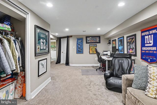 932 LINCOLN AVE, West Chester, PA 19380