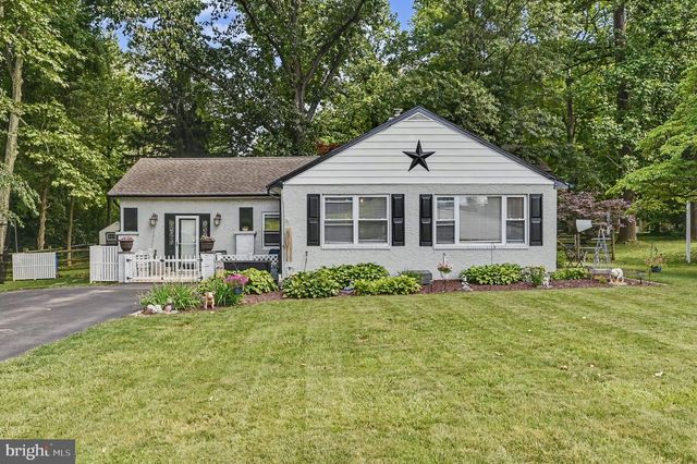 932 LINCOLN AVE, West Chester, PA 19380
