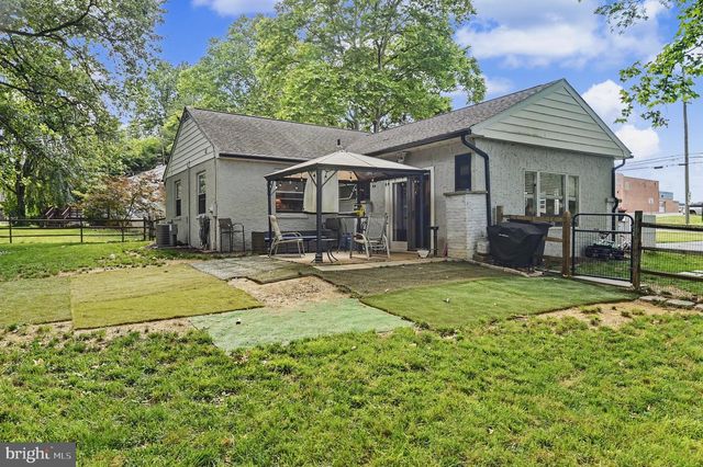 932 LINCOLN AVE, West Chester, PA 19380