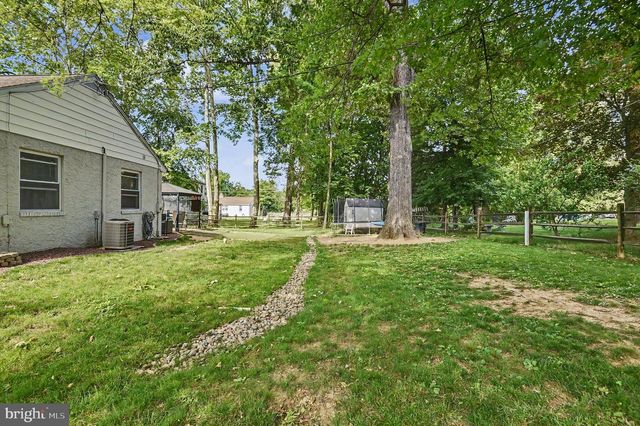 932 LINCOLN AVE, West Chester, PA 19380