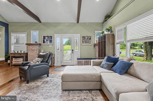 932 LINCOLN AVE, West Chester, PA 19380