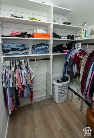 1025 S 800 E, Monroe, UT 84724