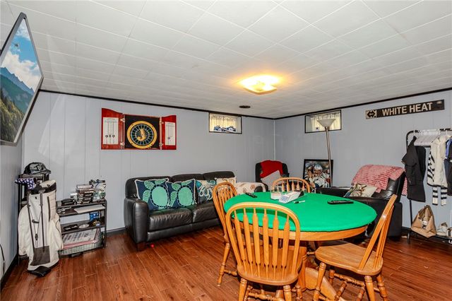 68 Brookside Avenue, North Providence, RI 02911