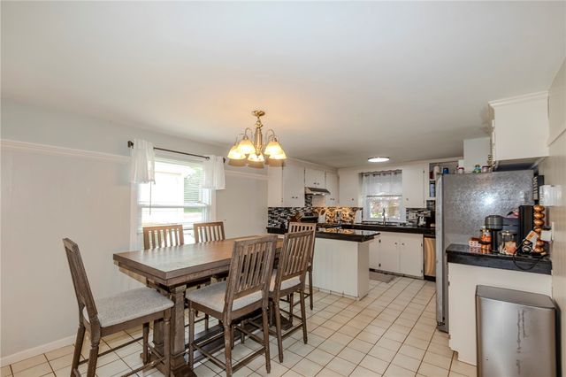 68 Brookside Avenue, North Providence, RI 02911