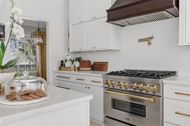 3429 John Simpson TRL, Austin, TX 78732