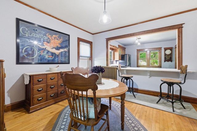 716 S 6th AVENUE, West Bend, WI 53095