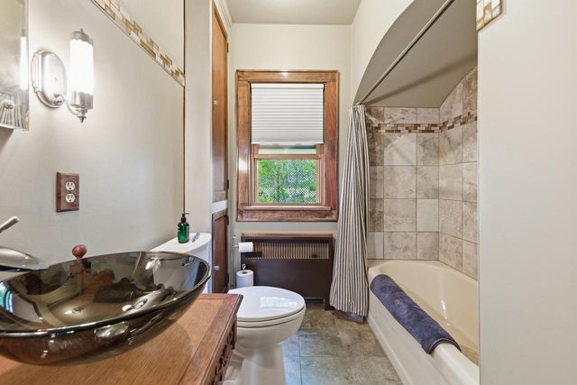 716 S 6th AVENUE, West Bend, WI 53095